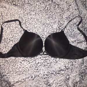 Bombshell Victoria Secret Bra